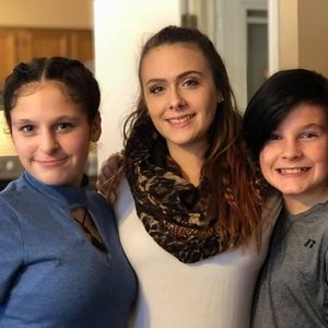 Meet your Posher, Leighanne